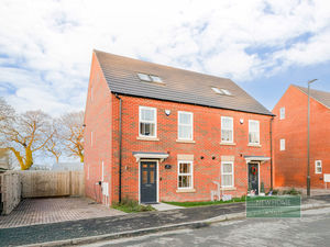 Photo 1- click for photo gallery